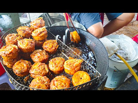 8 Vietnamese Well-known Street Food in Chinatown Neighborhood