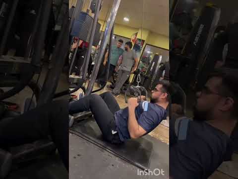 Pull.Lift.Repeat 💪 Strong back, strong posture, strong life 🔥#gym #saiyaara #music #shorts #workout