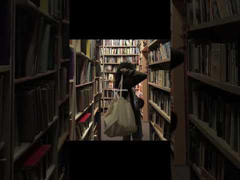 We all love books #BookTube #BookLover #BookWorm #ReadersOfYouTube #BookAddict #Bookish