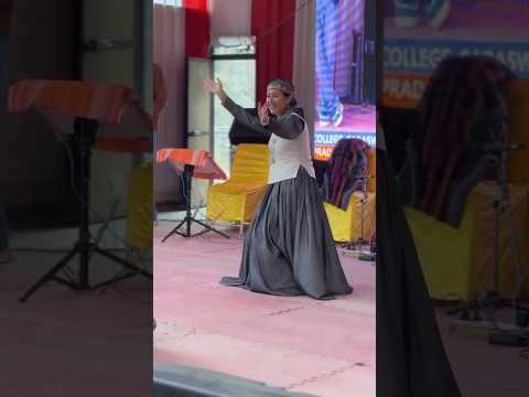 Himachali song solo Stage performance Pahari Nati Dance