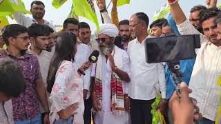 Girl from Crues Ashok Shera team interviewed Baba Ji at RLP rally