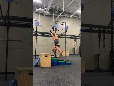 HANDSTAND CHALLENGE | DO YOU HAVE WHAT IT TAKES?