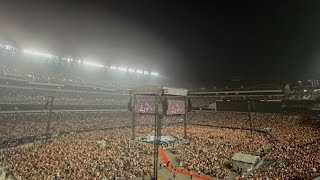 SHANE GILLIS ENTRANCE LIVE AT LINCOLN FINANCIAL FIELD in Philadelphia, PA
