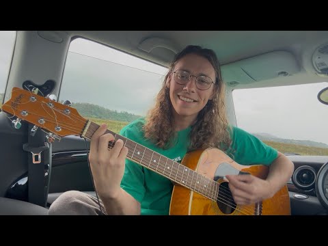 Revue - Squeeze | Covers Week