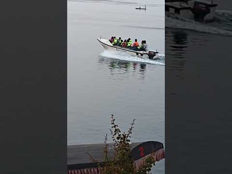 Sham bhi khub hai | evening time masti | Boating | river | Sunday | hindi songs | #boat #trending