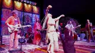 Amritakripa plays "Krishna Radhe" at Bhakti Fest 2015