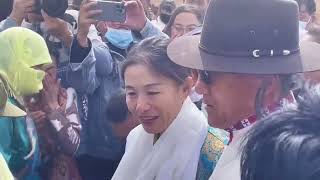 Tibetan Chinese Olympic gold medalist Qieyang, 切阳什姐 returns to Tibet and welcomed as a hero