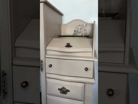 Vintage dresser makeover
