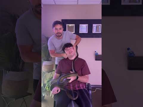 We Brought A *SNAKE* To The Chiropractor #shorts #reptiles #animals #science #doctor #snake