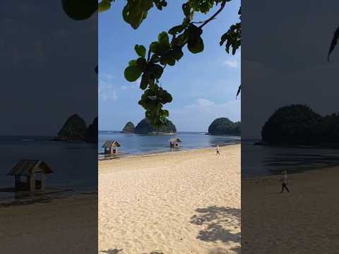 "OCEAN Breeze Puts the Mind at Ease" ❤️ #shortsfeed #island