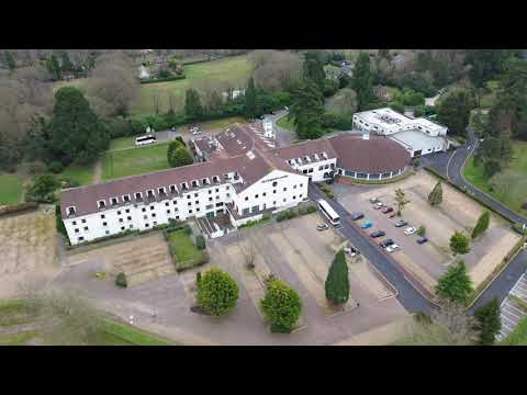 Refugees ⭐️ Copthorne Hotel  🇬🇧