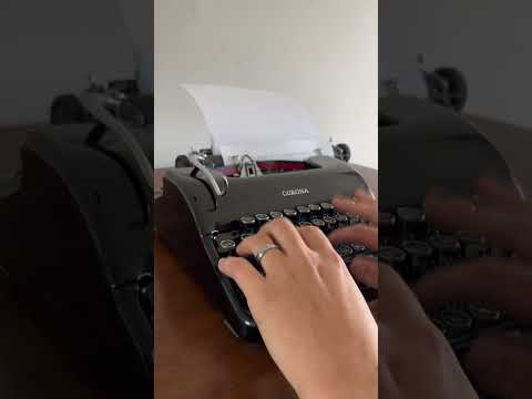 1938 L.C. Smith & Corona Silent Portable Typewriter #asmr