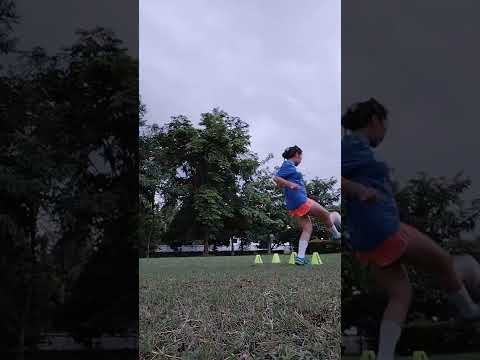 ซ้อมบอล ยามเย็น