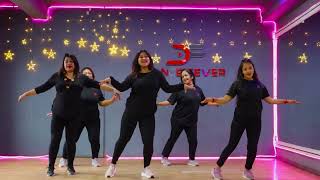 Dance Performance to 'O Mere Sona Re Sona' By 6-7 AM Group #dancefever [Group B Dance]