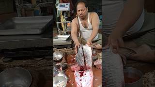 🔥😱 How To Cut King Size Katla Easily And Quickly #shorts