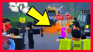 KAREN GETS PEPPER SPRAYED AT BORDER ROLEPLAY! *HITS DOT WORKERS* ER:LC Roblox Roleplay