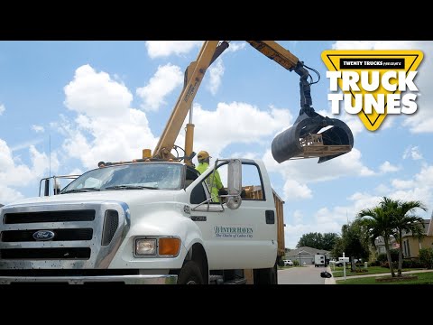 Grapple Truck for Children | Truck Tunes for Kids | Twenty Trucks Channel
