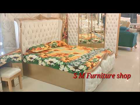 Feel in love with wonderful Bedroom Set.Code Bds 377.