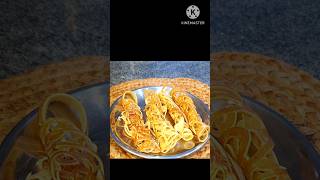 Suji Ka Crispy Jalidar Chilla #shorts #youtubeshorts #shortsvideo #rasoitips