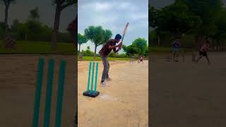 What a beautiful bat flow🔥 #shorts #shortsviral #shortsfeed #cricket #cricketshorts #viral