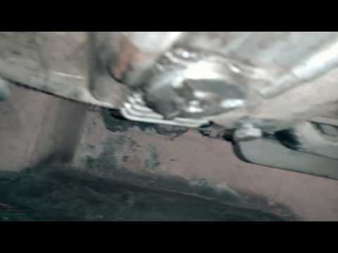 How to change engine oil of Scooty Pep Plus