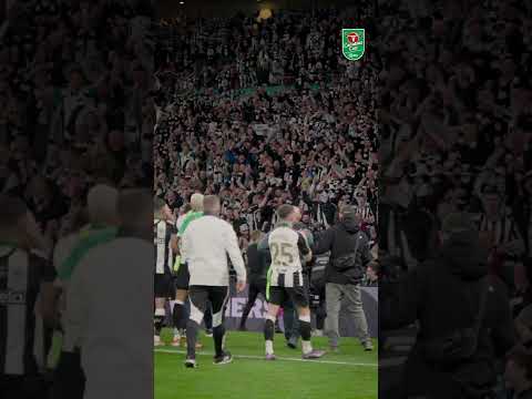 Eddie Howe's black and white army! ⚫️⚪️ #EFL #carabaocupfinal #newcastleunited #NUFC