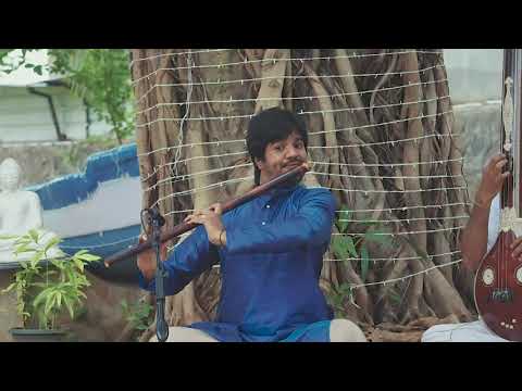 Indian Bamboo Flute - Koovi Azhaiththaal Kural Koduppan - Raga Valaji - Flute J.A.Jayant