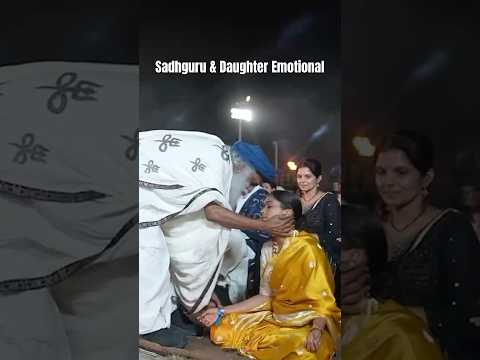 Sadhguru & Radhe Share an Emotional Moment #Mahashivratri