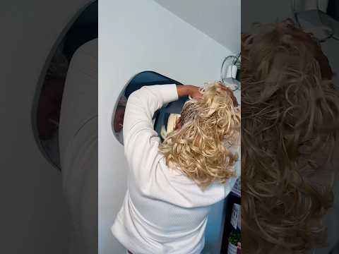Blonde bob braids 🥰 #frenchcurls #bobbraids #braidstyles #blondebraids #blonde #protectivestyles