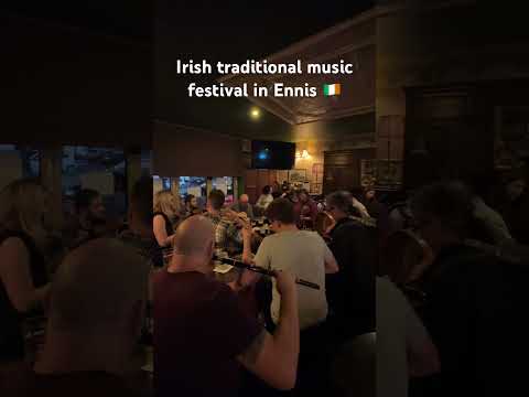 Whats not to love about some Irish traditional music!! #folk #folksong #folkmusic #ireland #irish