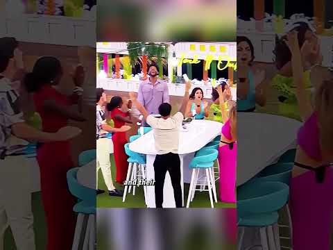 Did you notice the odd handshake between huda and Chris? #usa #celebrity