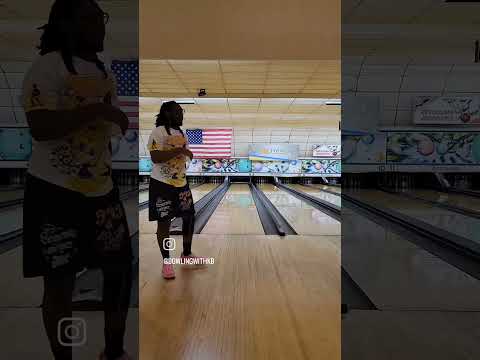 Day 112 Of One Strike A Day Ball Used: Journey 🦄#2handedbowling #sports #bowlingisfun