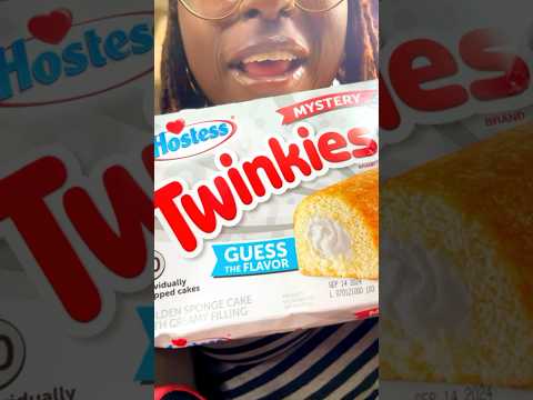 MYSTERY FLAVOR TWINKIES‼️ Have you seen these #new #hostess #twinkies #mystery #cakes #snacks #short