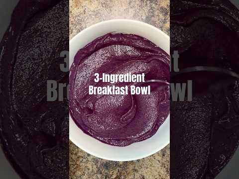 Blueberry Breakfast Smoothie Bowl