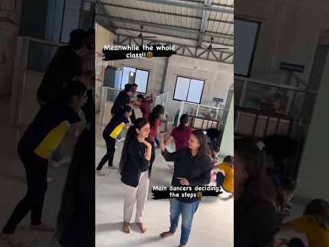 Whole class steps vs Dancers steps 😂 | BAMS College Fest 🤭