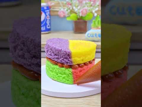 Rainbow KitKat Heart Cake Recipe 🌈🌈