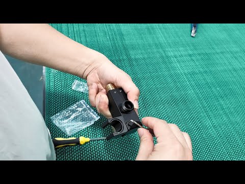 How to Adjust the Tightness of the Shower Holder