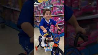 DIVERSÃO GARANTIDA NA HAVAN! 💙  #havan #véiodahavan #DiadasCrianças #Presente