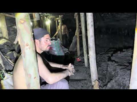 Black diamond in coal mines #blackgoldmining #coalmining #undergroundmining