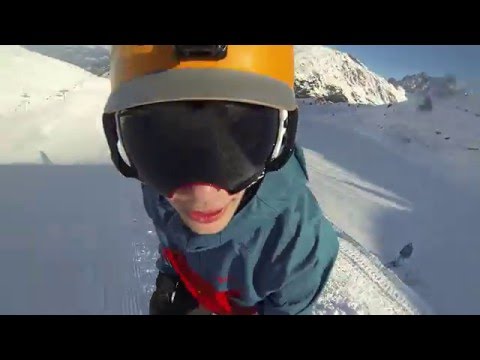 Raw Clip: Fractured Shoulder Skiing