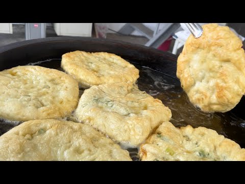 膨膨滴 酥酥滴！來自山東老奶奶的拿手蔥油餅,韭菜盒子！台灣街頭美食/Crispy Fried Shandong Scallion Pancakes,Shandong Chive Box