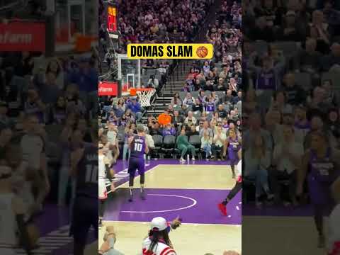 DOMAS DUNK #nba #nbahighlights #nbatoday #domas #sabonis #slamdunk #dunk #kings #kingsvsbulls #sac