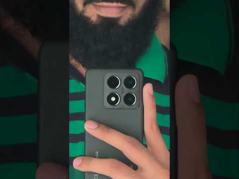 Sorry iPhone Users 🤣 #TechnicalMubeen #android #iphone #cameraphone #zoomtest