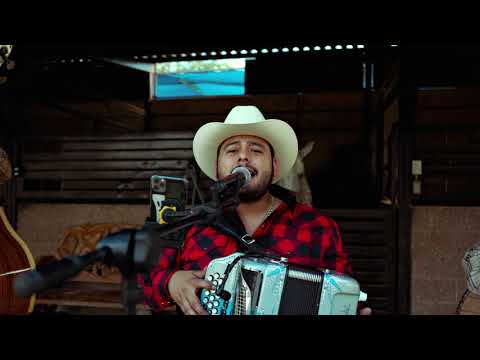 Grupo 360 - El Navegante (En Vivo Con Tololoche)