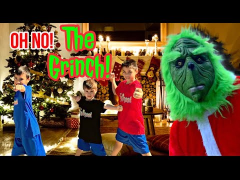 KIDS! VILLIAN GRINCH Pretend Play Skit HERO save the day