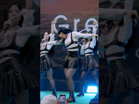 แฟม Fame BNK48「Dare no Koto wo Ichiban Aishiteru」- Green Flash Roadshow Robinson Sriracha #FameBNK48