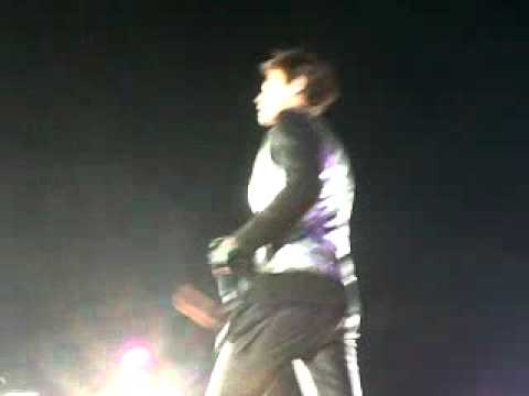 110312 dong bang shin ki@korean music wave in bangkok