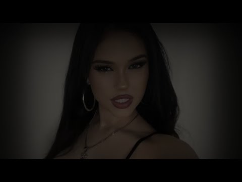 eu sei que você não consegue me tirar da sua cabeça, até porque eu sou insuperável 😈    ★(SILENT X)