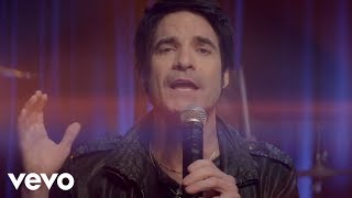 Train - 50 Ways to Say Goodbye (Official Video)