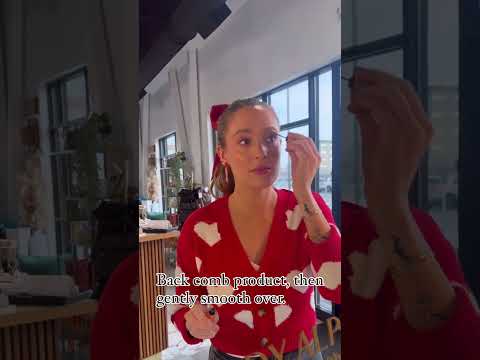 Lovely, perfectly filled in brows and no clumpy mascara. Watch the video to find out how!